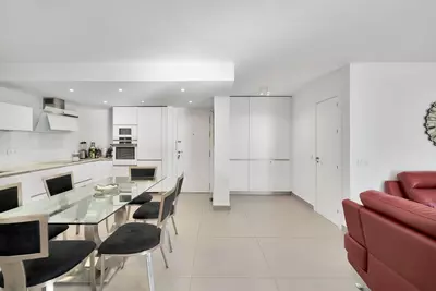 Middle Floor Apartment in Marbella