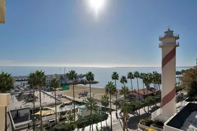 Middle Floor Apartment in Marbella