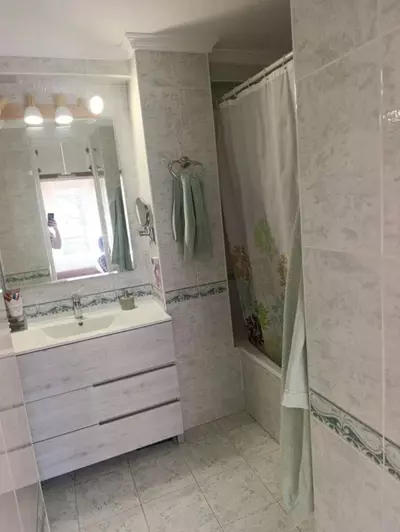 Middle Floor Apartment in Marbella