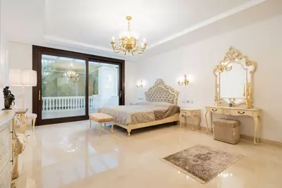 Detached Villa in Guadalmina Baja