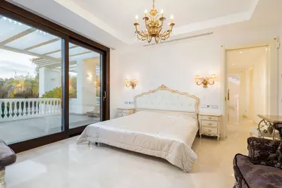 Detached Villa in Guadalmina Baja