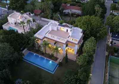 Detached Villa in Guadalmina Baja
