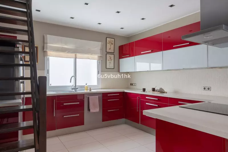 Ground Floor Apartment in Nueva Andalucía