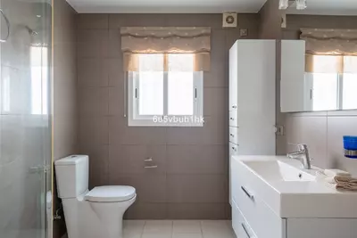 Ground Floor Apartment in Nueva Andalucía