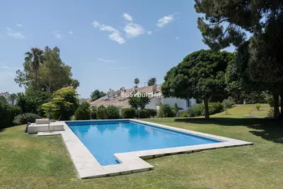 Ground Floor Apartment in Nueva Andalucía