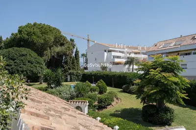 Ground Floor Apartment in Nueva Andalucía