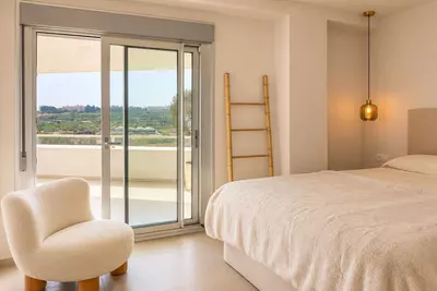 Middle Floor Apartment in Cancelada