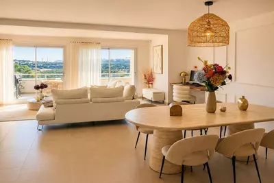 Middle Floor Apartment in Cancelada