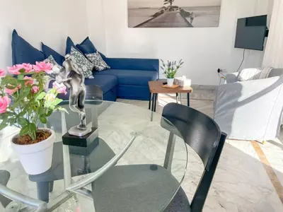 Middle Floor Apartment in Marbella