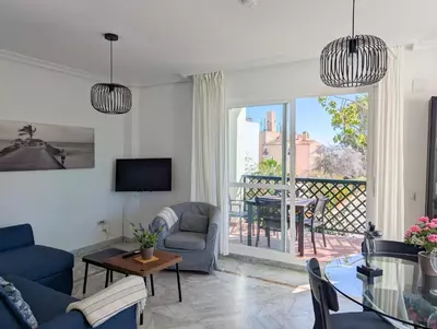 Middle Floor Apartment in Marbella