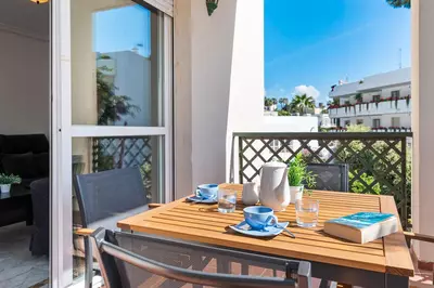 Middle Floor Apartment in Marbella