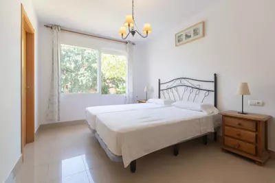 Middle Floor Apartment in Elviria