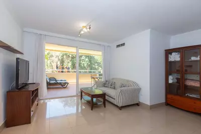 Middle Floor Apartment in Elviria