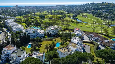 Penthouse in Nueva Andalucía