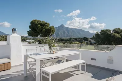 Penthouse in Nueva Andalucía