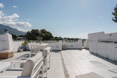 Penthouse in Nueva Andalucía