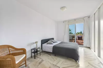 Middle Floor Apartment in Marbella
