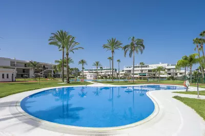 Middle Floor Apartment in Marbella