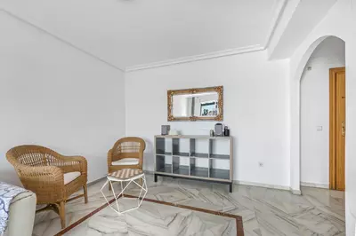 Middle Floor Apartment in Marbella