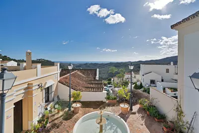 Townhouse in Benahavís