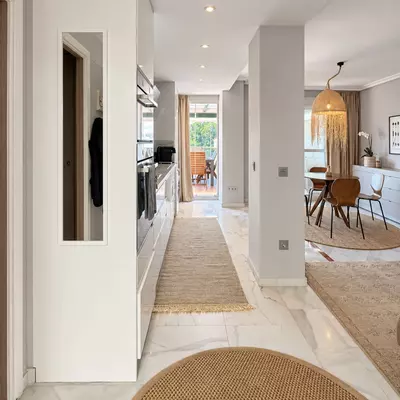 Top Floor Apartment in Nueva Andalucía
