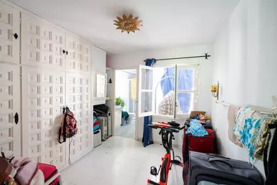 Top Floor Apartment in El Paraiso