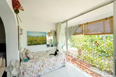 Top Floor Apartment in El Paraiso