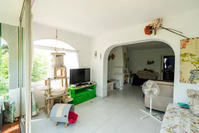 Top Floor Apartment in El Paraiso