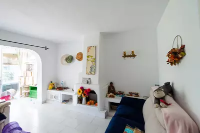 Top Floor Apartment in El Paraiso