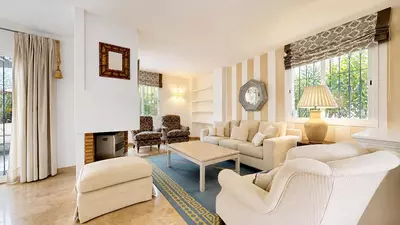 Townhouse in Nueva Andalucía