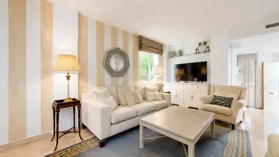 Townhouse in Nueva Andalucía