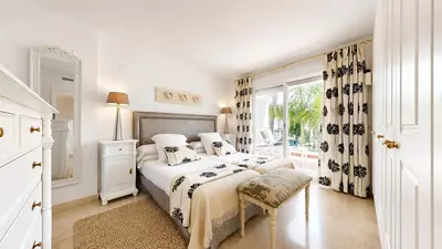 Townhouse in Nueva Andalucía