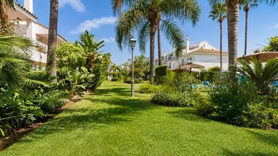 Townhouse in Nueva Andalucía