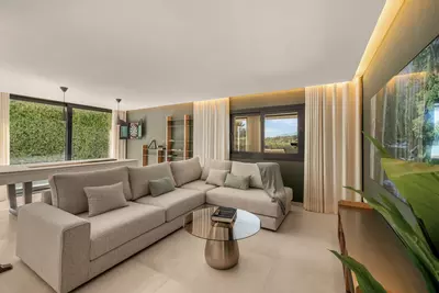 Detached Villa in Nueva Andalucía