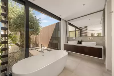 Detached Villa in Nueva Andalucía