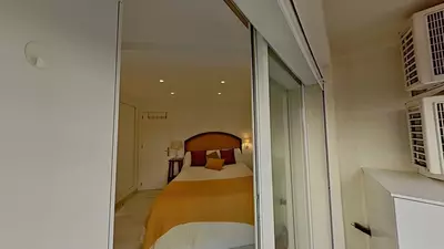 Middle Floor Apartment in Marbella