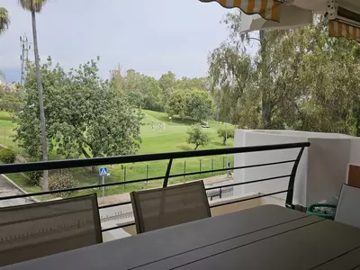 Middle Floor Apartment in Guadalmina Alta
