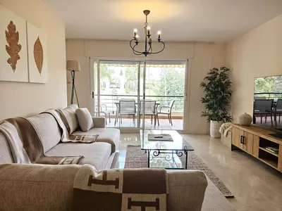 Middle Floor Apartment in Guadalmina Alta