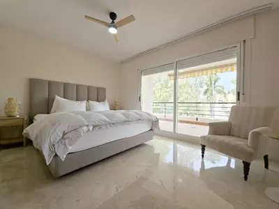 Middle Floor Apartment in Guadalmina Alta