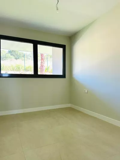 Middle Floor Apartment in Manilva
