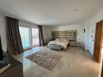 Detached Villa in El Paraiso
