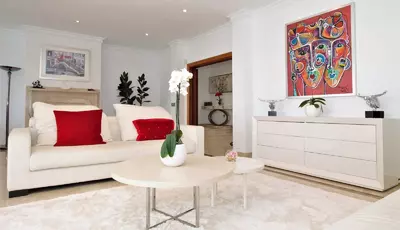 Detached Villa in El Paraiso