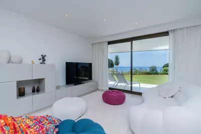 Ground Floor Apartment in Casares