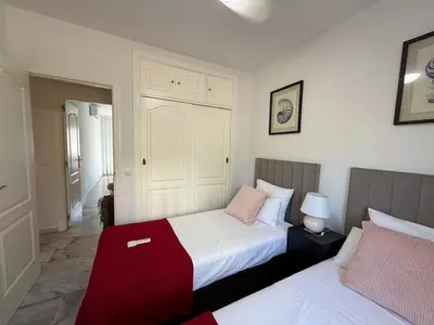 Middle Floor Apartment in Estepona