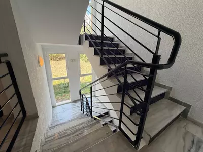Middle Floor Apartment in Estepona