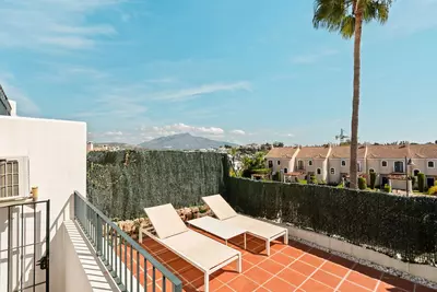 Townhouse in El Paraiso