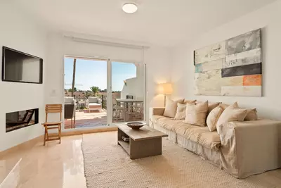 Townhouse in El Paraiso