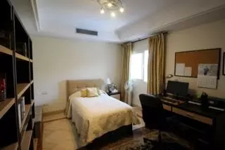 Middle Floor Apartment in Marbella