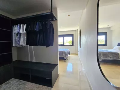 Middle Floor Apartment in Puerto Banús