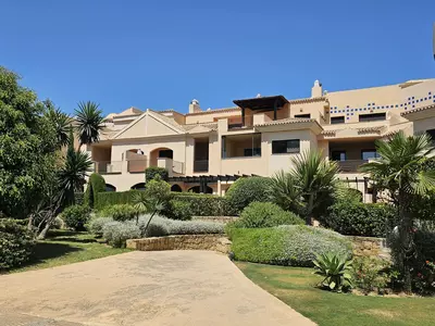 Middle Floor Apartment in Puerto Banús